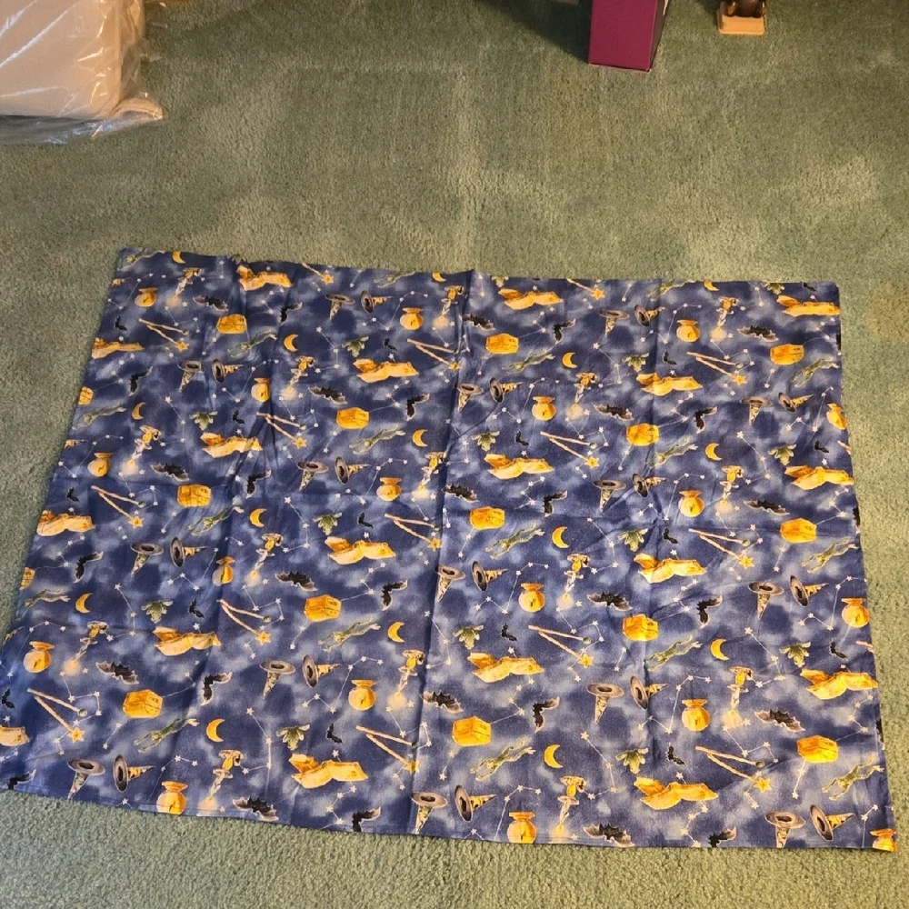 Handmade Harry Potter Kid's Desk/Table Top Cover - Picture 2 of 4